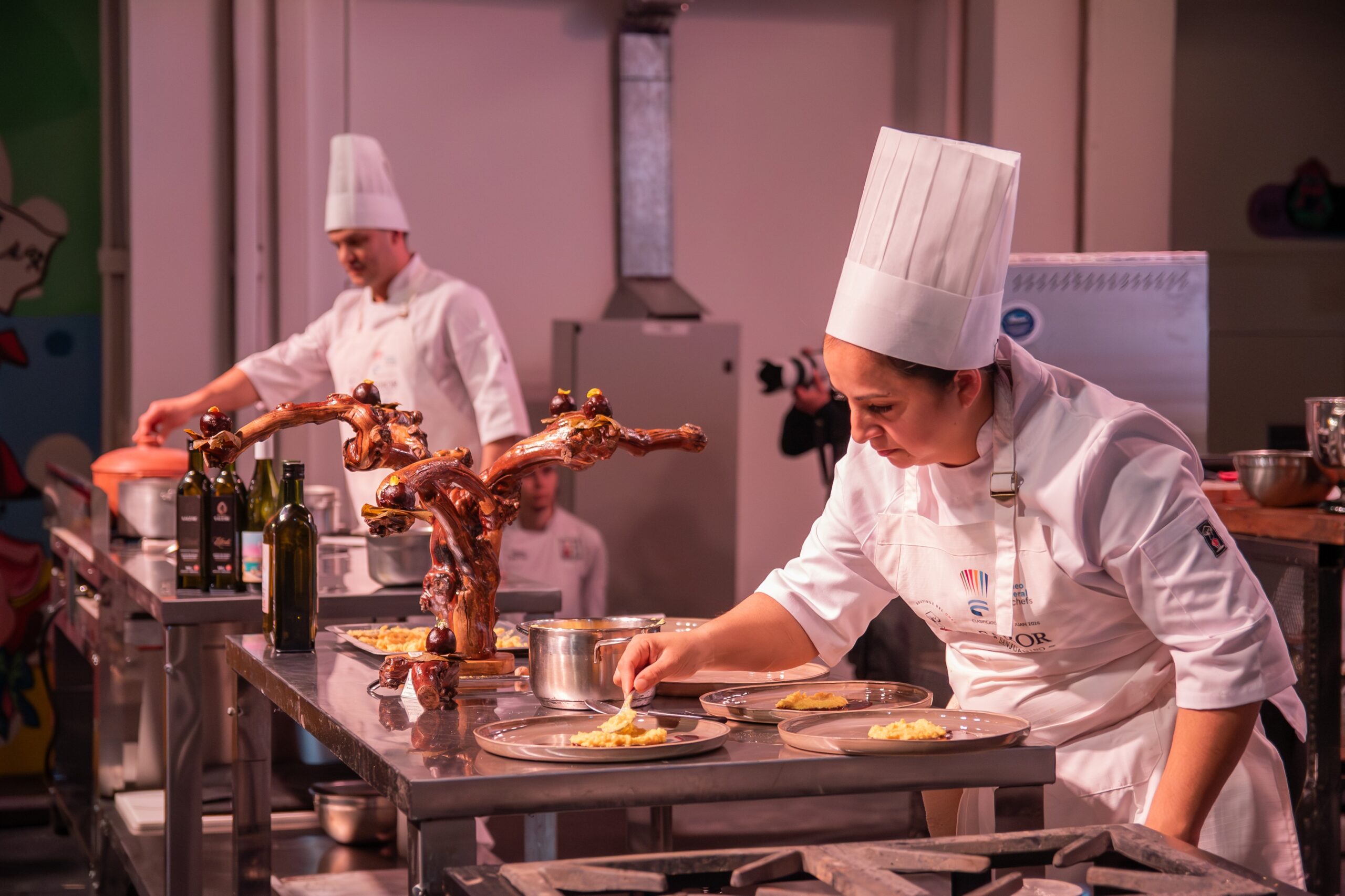 Torneio Federal de Chefs define novos finalistas para a grande decisão durante a Hotelga 2026